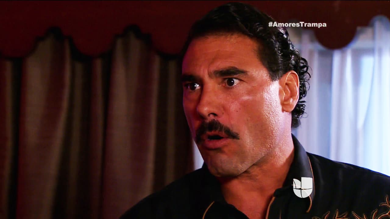 Te advirtió que si sigues con deseos de casarte, te correrá de la casa.