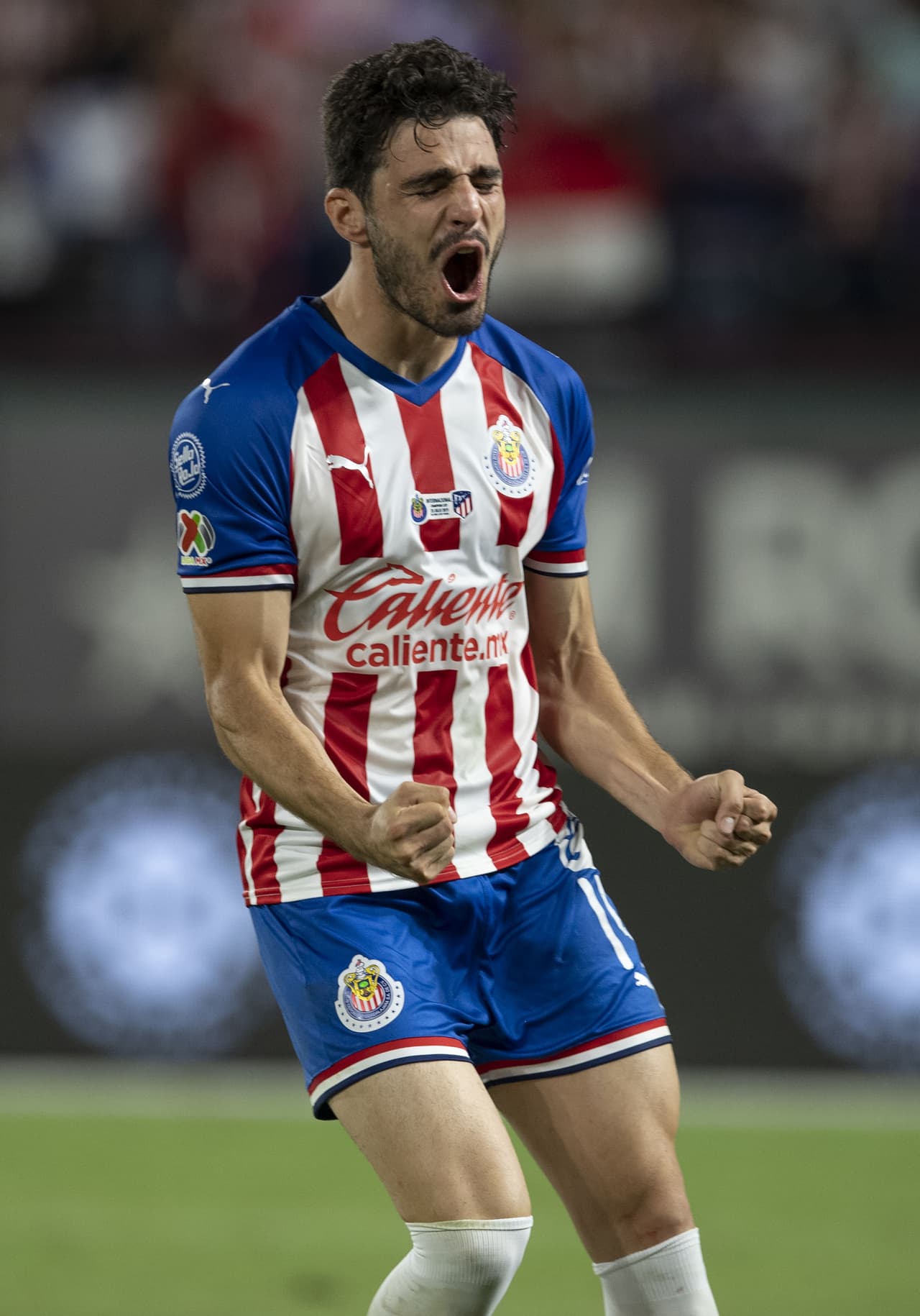 Sus barridas son tan buenas que él incluso las festeja.