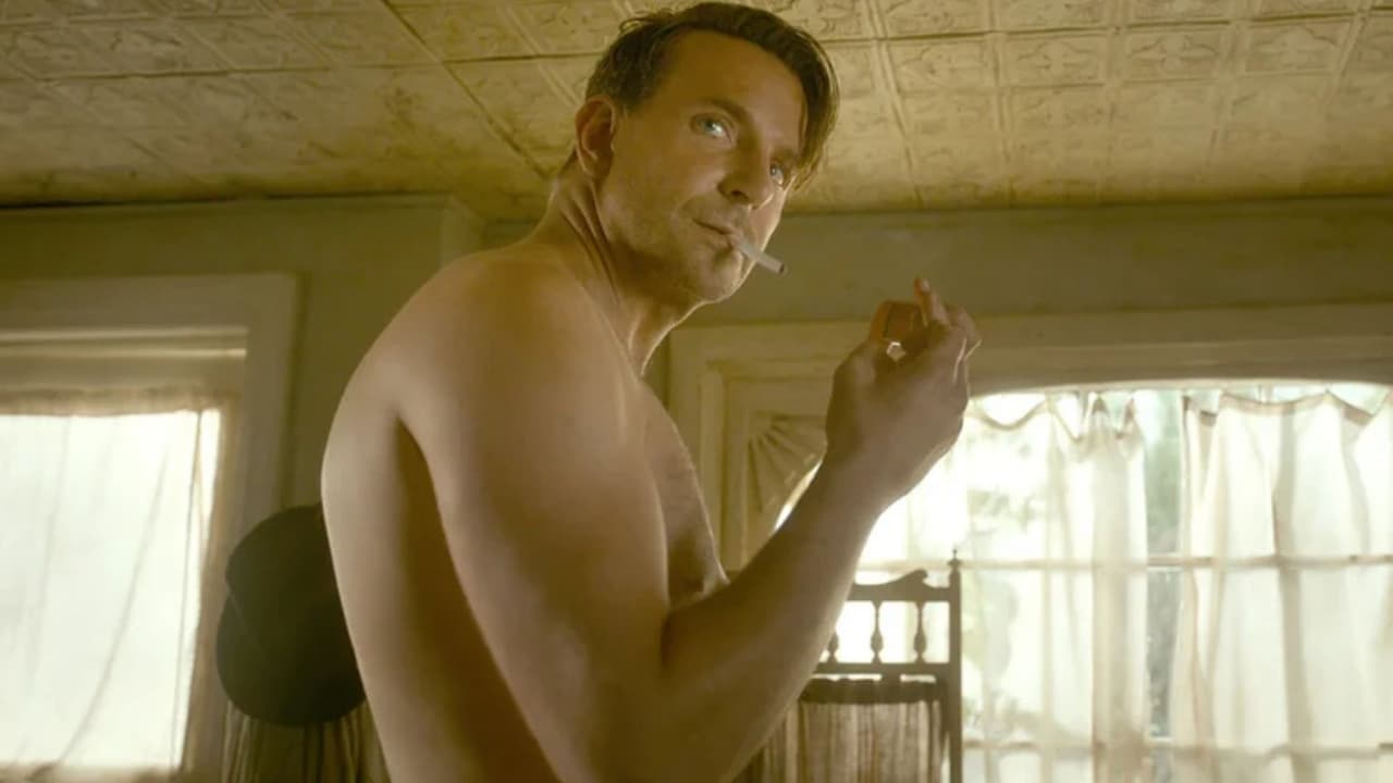 Bradley Cooper en la nueva cinta de Guillermo del Toro.