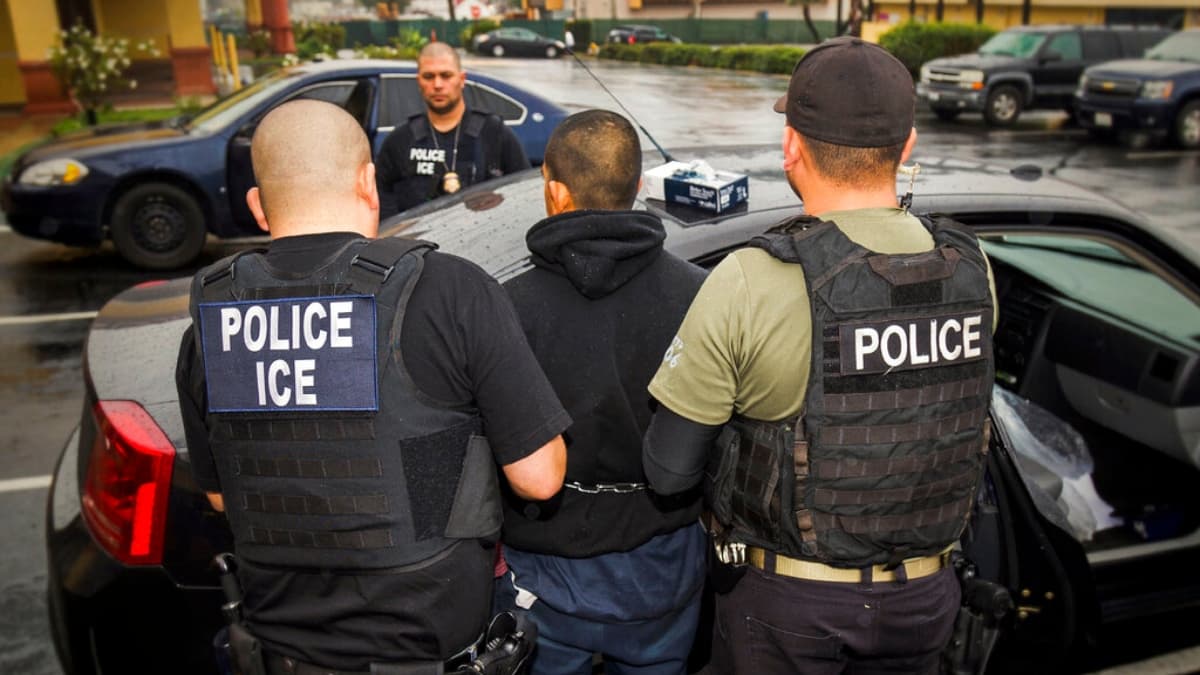 Dallas cambia reglas con ICE tras presión de Abbott, esto es lo que cambia y cómo puede afectarte