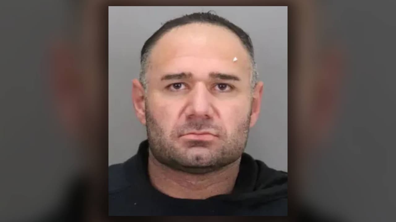 Se hacía pasar por cosmetólogo en aplicaciones de citas e inyectaba la cara de sus víctimas con Botox