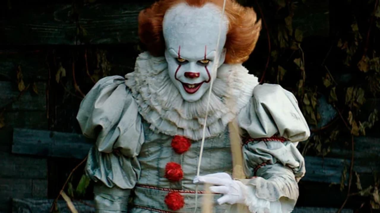 Bill Skarsgard como Pennywise
