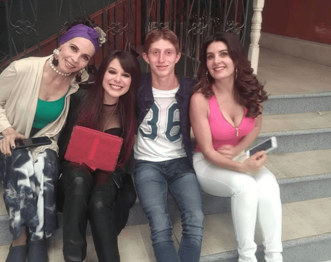 Después de una larga ausencia, Octavio Ocaña tuvo un asombroso regreso como el hijo adolescente de los Rivers. 
<br>