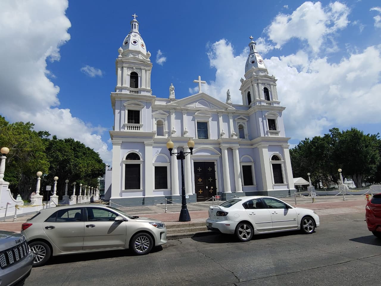 Badillo afirmó que muchos de los elementos del edificio son decorativos.