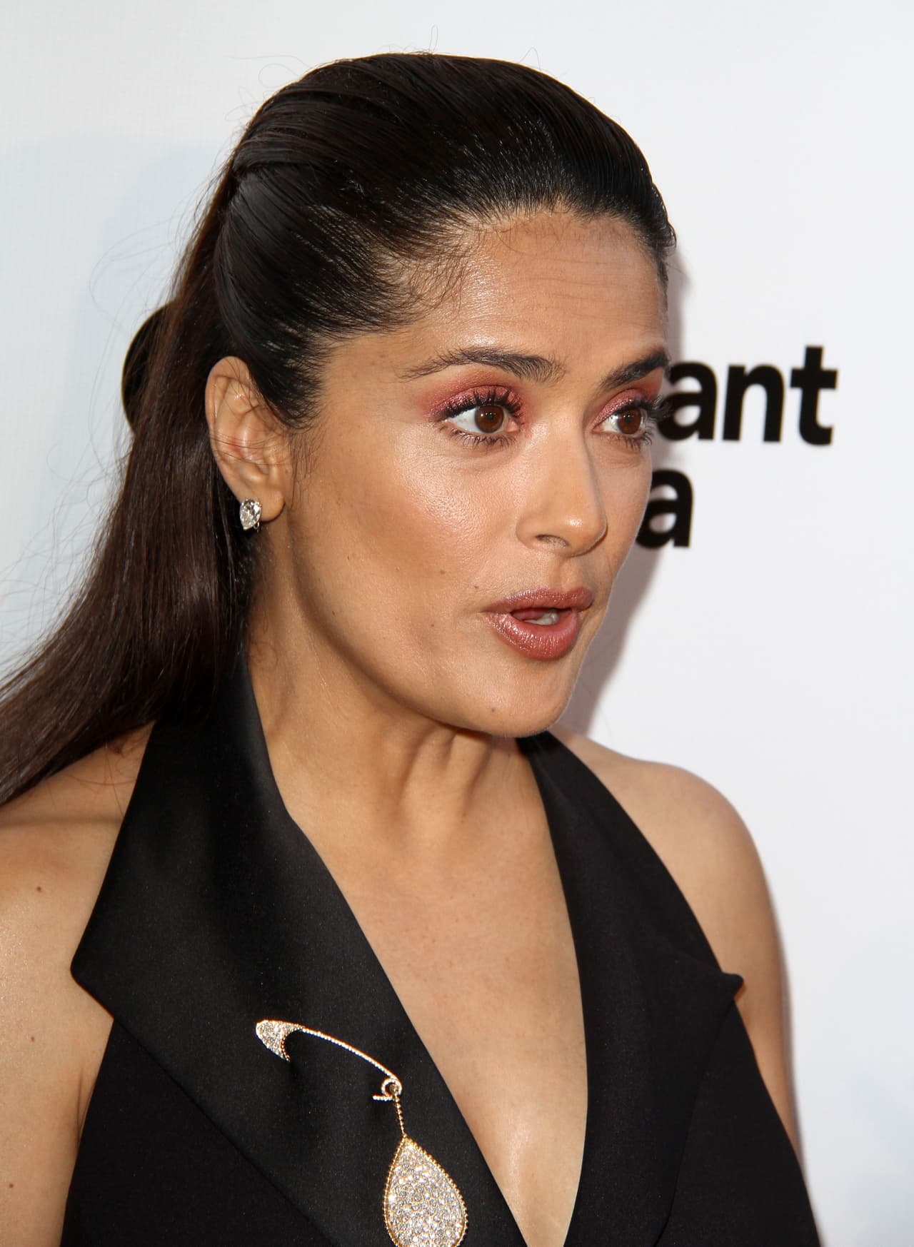 Salma quiere que padres lleven a sus chicos a ver la película.