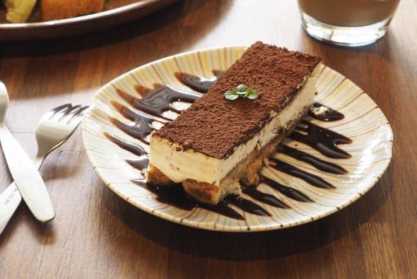 También en pasteles, galletas y postres procesados.