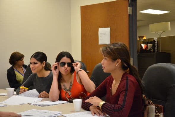 Como lo bueno siempre debe contagiarse, Vanesa De Roide no se hace del rogar y ayuda a posar para la foto.