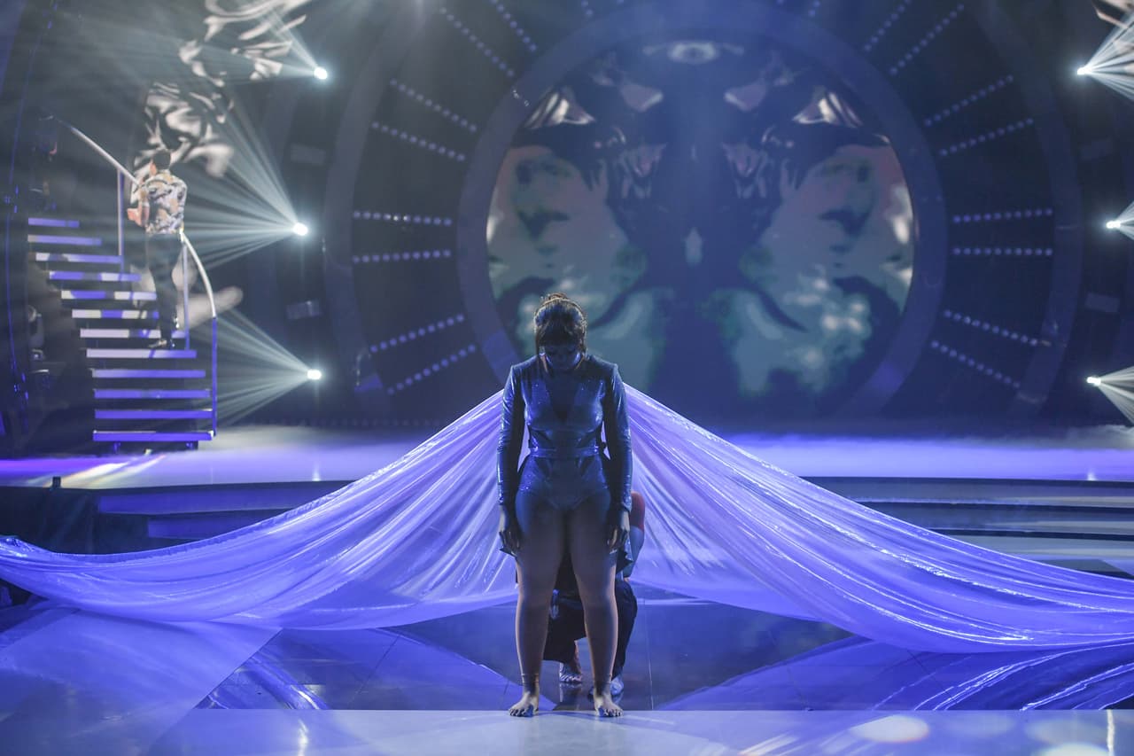 Amara bailó un ritmo contemporáneo, lo que significó que su baile tenía la obligación de transmitir muchas emociones y contar una historia. ¿Listos?