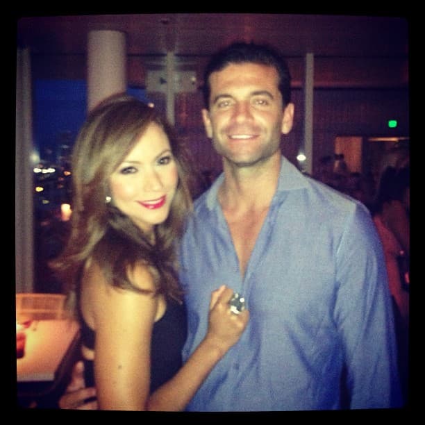 Satcha y Aaron son inseparables y se profesan amor eterno desde sus primeros años como novios.