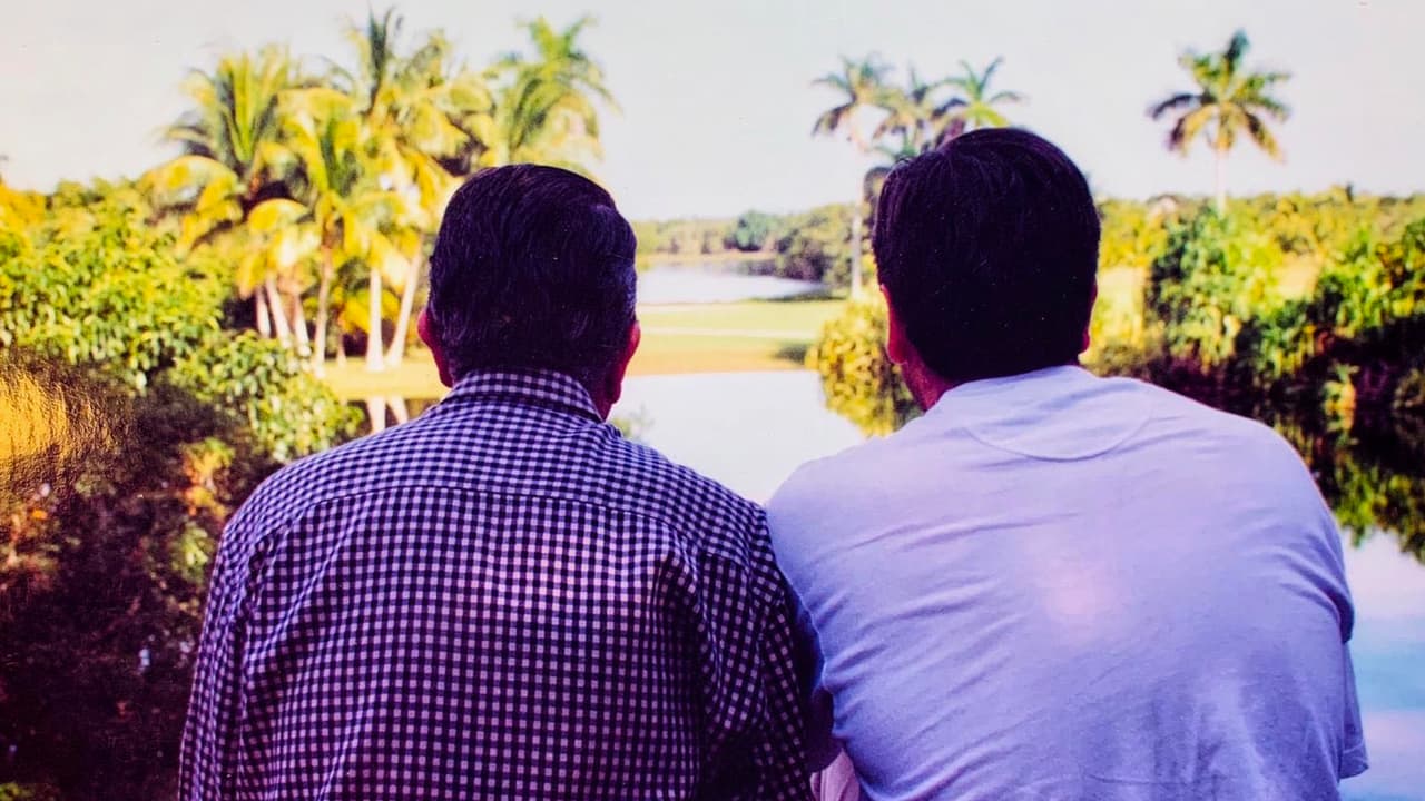 <b>Raúl Peimbert: </b>Presentador Titular de Univision 45
<br>No fui el mejor alumno, pero así, conversando, siempre comunicados me enseñó el sendero... Así lo hizo hasta el último día, en un febrero del año 2002.