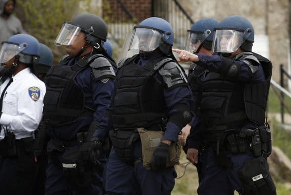 Horas antes, el departamento policiaco informó que había recibido una “amenaza creíble” de que integrantes de pandillas estaban uniéndose para “golpear” a los policías.