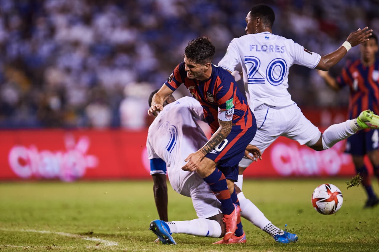 Los visitantes tuvieron que venirt de atrás en eñ segundo tiempo y logran golear a Honduras 1-4.