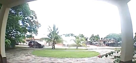 Policía de Miami-Dade investiga posible secuestro captado en cámara en el suroeste del condado