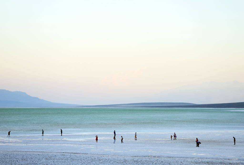 Quienes visitaron el parque nacional del Valle de la Muerte este fin de semana disfrutaron del lago que recién descubrieron.