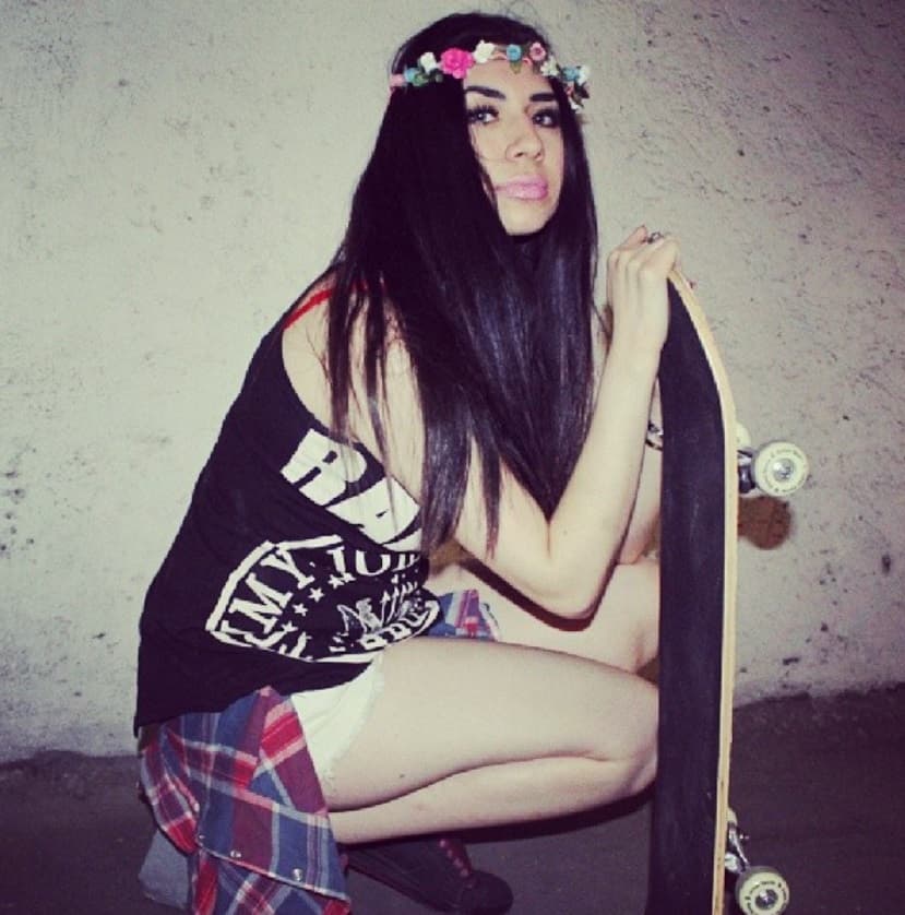 Gracias a sus fotografías en redes podemos verla practicando deportes, divirtiéndose con amigos o disfrazada de diversos personajes.