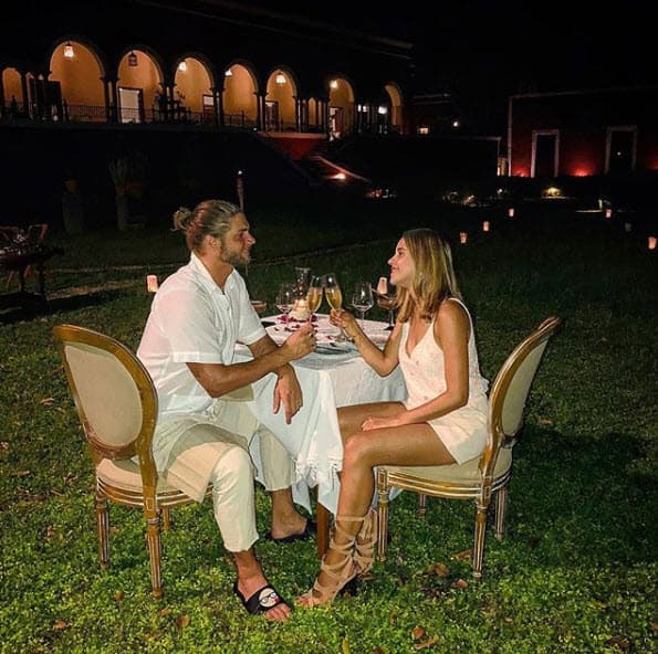 El 6 de abril de 2018 la pareja había celebrado su segundo aniversario con una cena romántica en Yucatán, México.