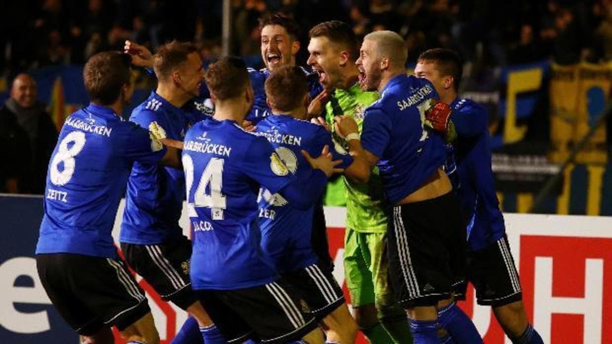 Equipo de cuarta división de Alemania vence al Fortuna y hace historia