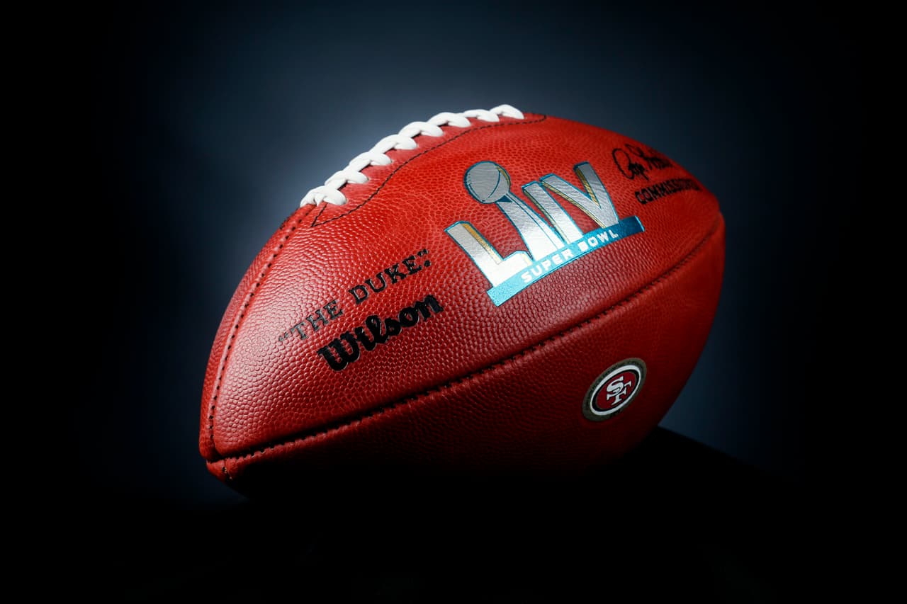Wilson ya tiene listos los ovoides para el juego más importante de la temporada en la NFL: el Super Bowl LIV, entre San Francisco y Kansas City.
