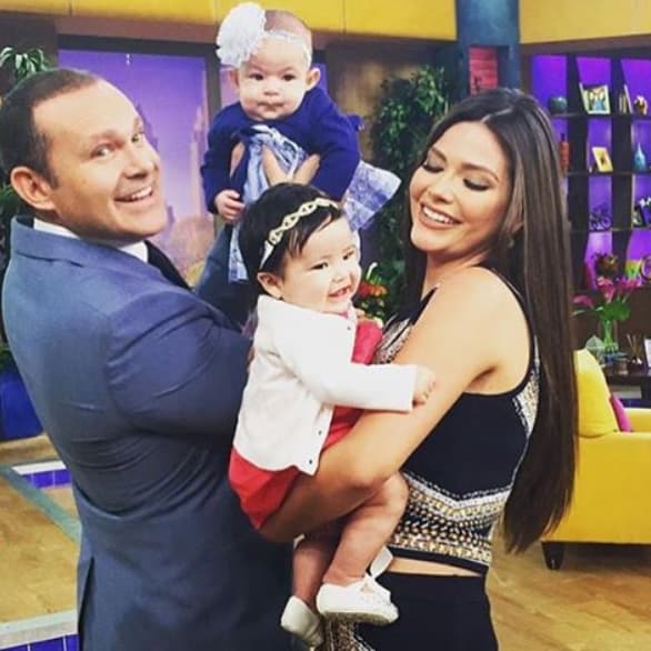 Ser feliz es su filosofía de vida... Nos encanta verla sonreír.