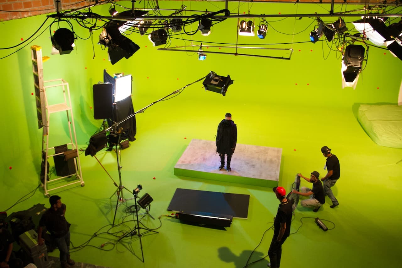 Será un súper video, el cual seguro se hará viral, como sus otros éxitos.