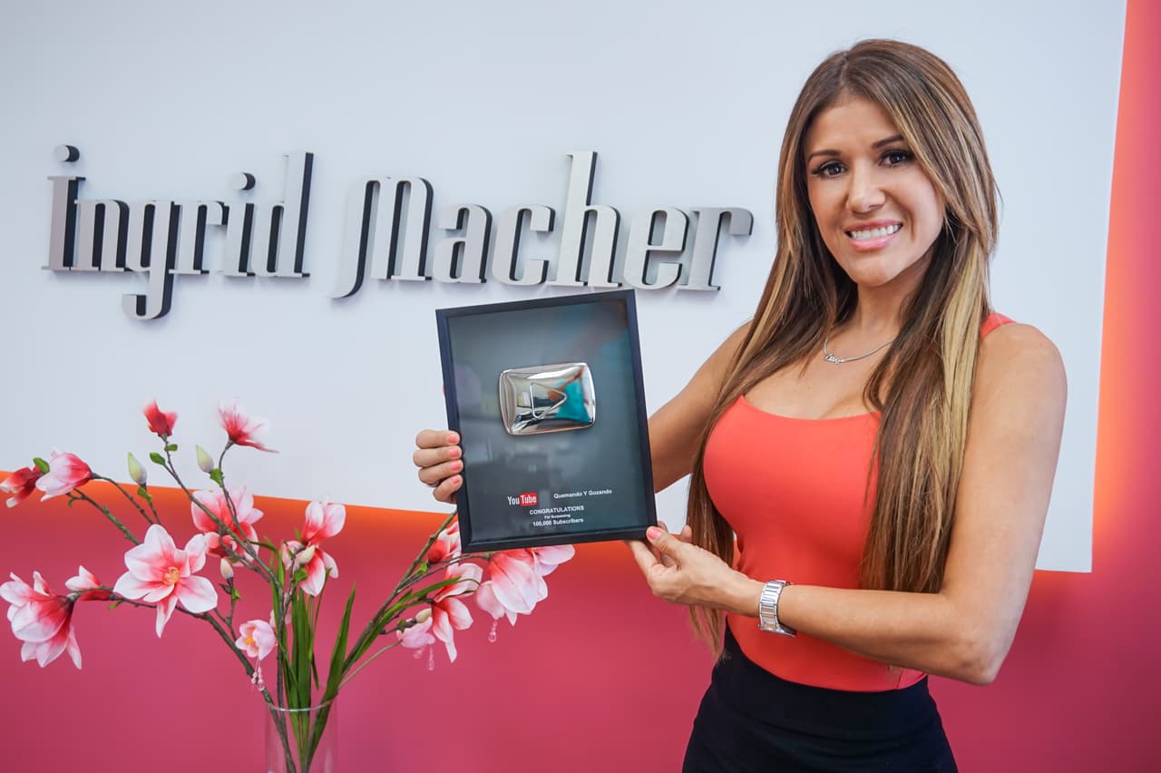 Ingrid será la encargada de enseñarle a las bellas a comer saludable. Esta colombiana no es ajena al sobrepeso. Ella logró perder unas 50 libras logrando transformar su vida por completo. La buena alimentación es la clave para ella. Autora de varios libros, ayudará a las chicas de Nuestra Belleza Latina a mejorar sus vidas.