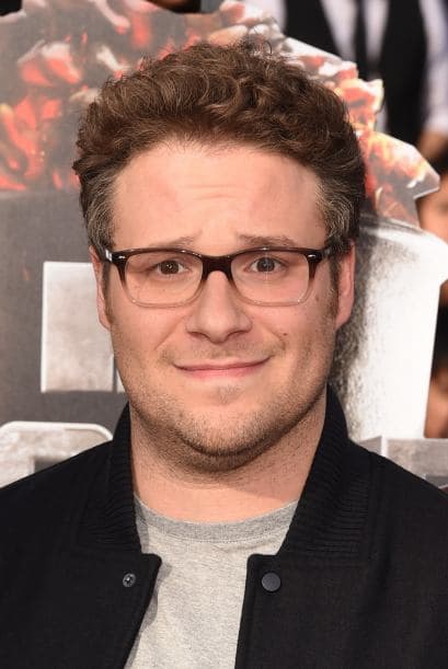 ¡No sufras, Seth Rogen! Sólo desfila unos minutos y te puedes ir. Mira aquí los videos más chismosos.