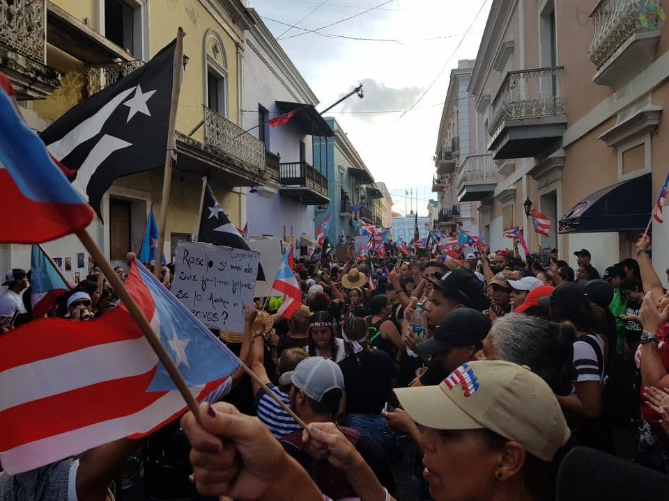 Calles inundadas desde el 13 de julio pidiendo la renuncia de Ricardo Rosselló.