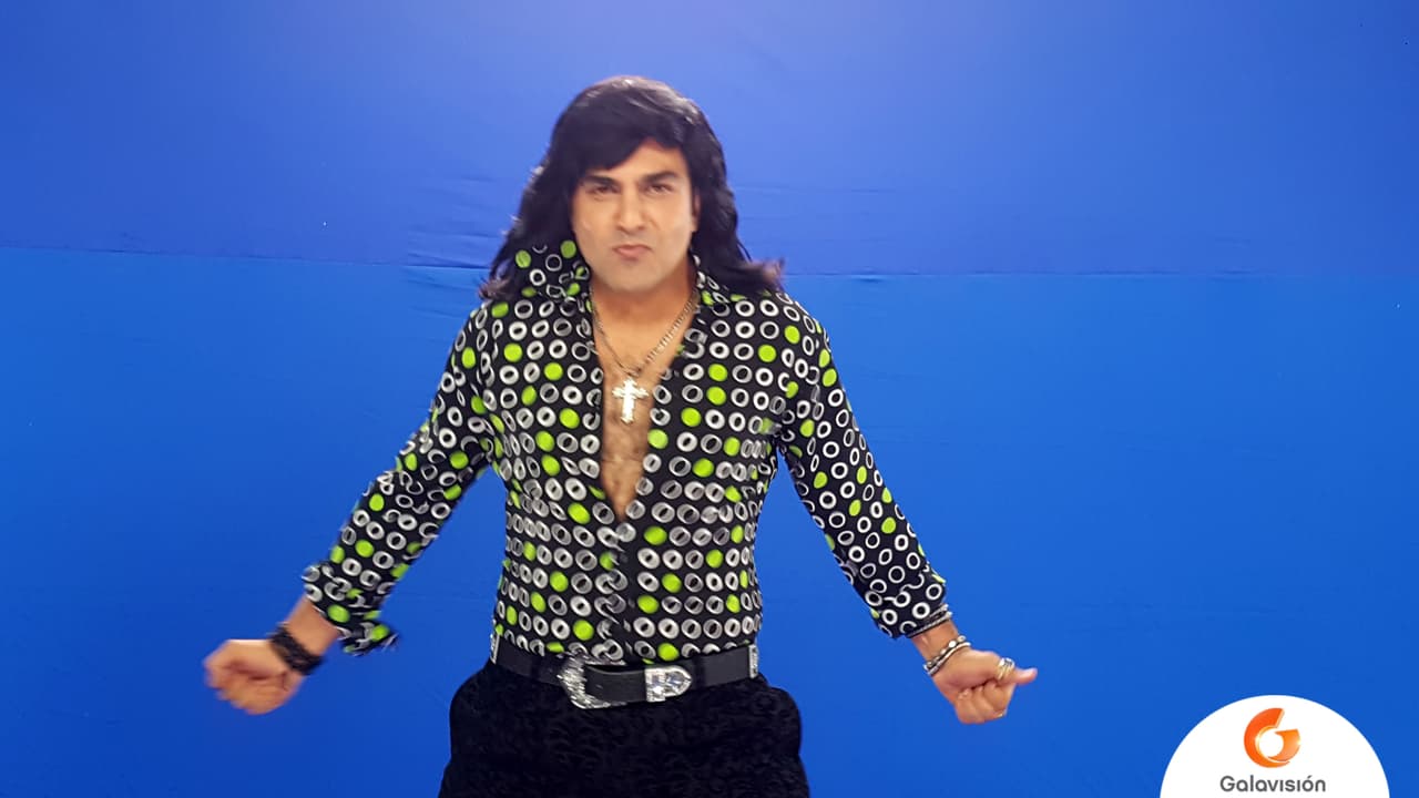 ¿Crees que su pecho descubierto es sexy?