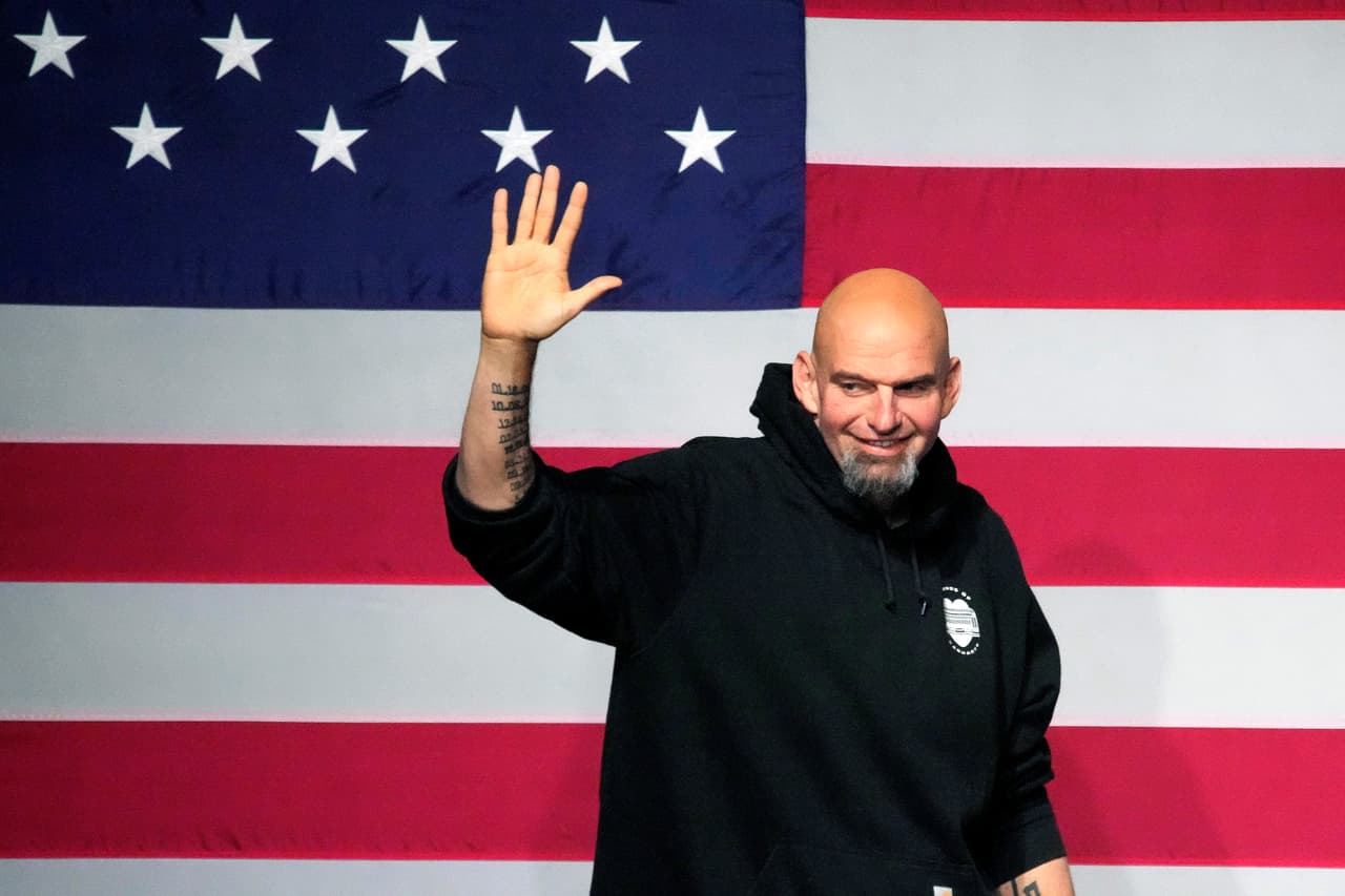 Hospitalizan al senador John Fetterman después de que se sintiera mareado