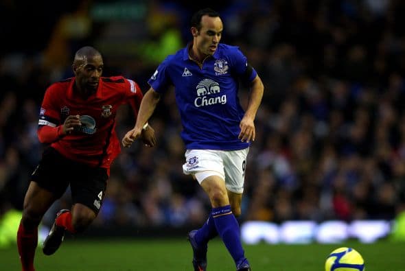 Landon volvería a probar suerte en Europa, en ésta ocasión con el Bayern Munich de la Bundesliga y posteriormente con el Everton de la Liga Premier Inglesa.Más de ¡Golazo Extra!