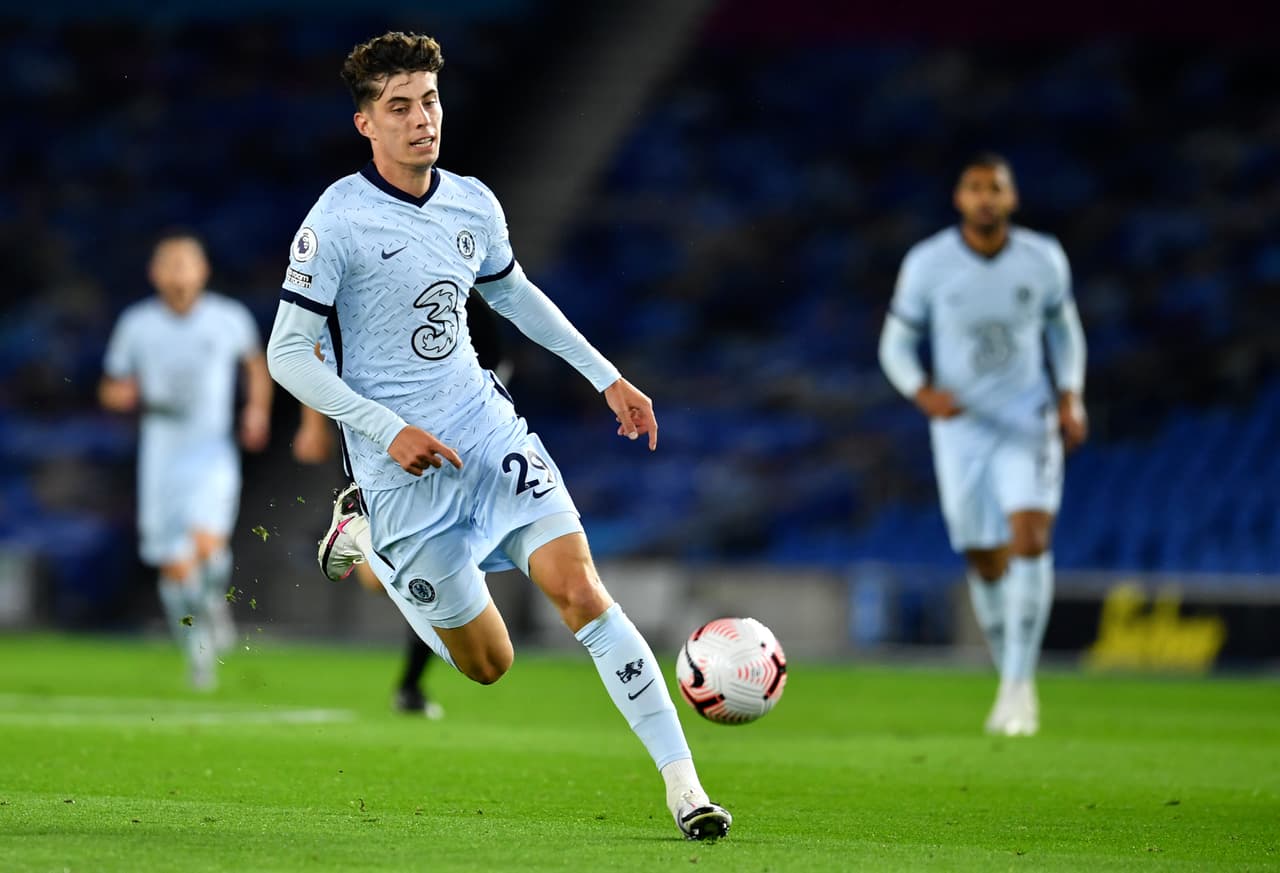 Brighton no se deja y trata de buscar el gol del empate, sin embargo la salida desde atrás no les está funcionando.