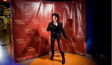 A pesar del revuelo creado por el documental 'Leaving Neverland', sus figuras de cera no serán vetadas.