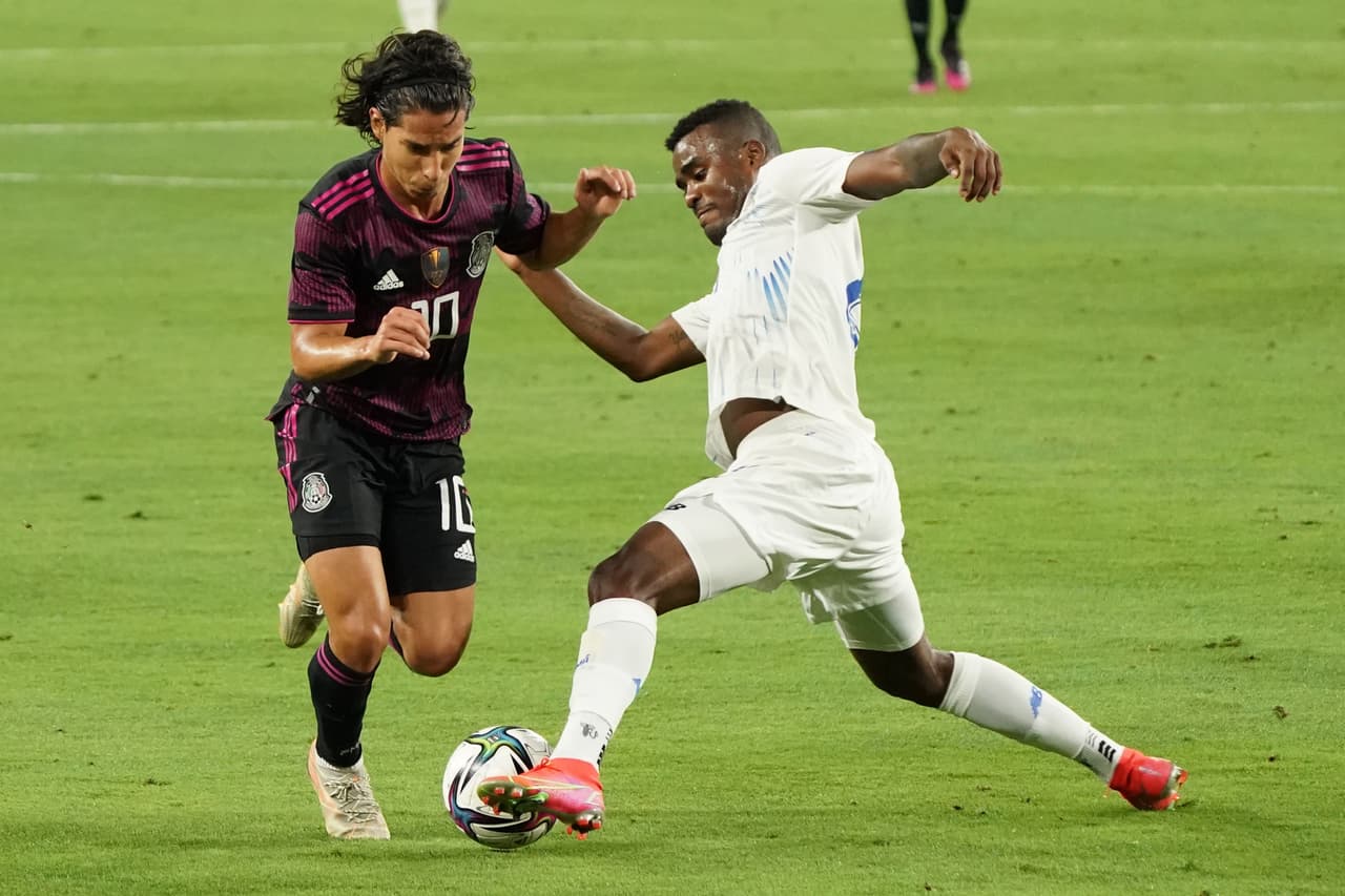 Con goles de Diego Lainez, Carlos Rodríguez y Henry Martin, México golea 3-0 a Panamá y el conjunto de Jaime Lozano comienza a ilusionar a los mexicanos.
