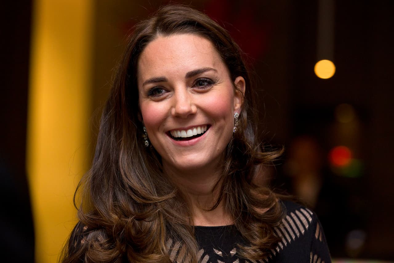 Kate Middleton tiene el cabello más ondeante, radiante y perfecto que podría existir, de acuerdo con la clínica inglesa.