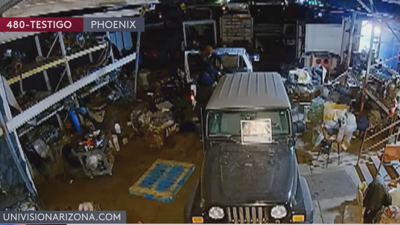 Tres sospechosos roban casi 25 mil dólares en partes de autos de un negocio