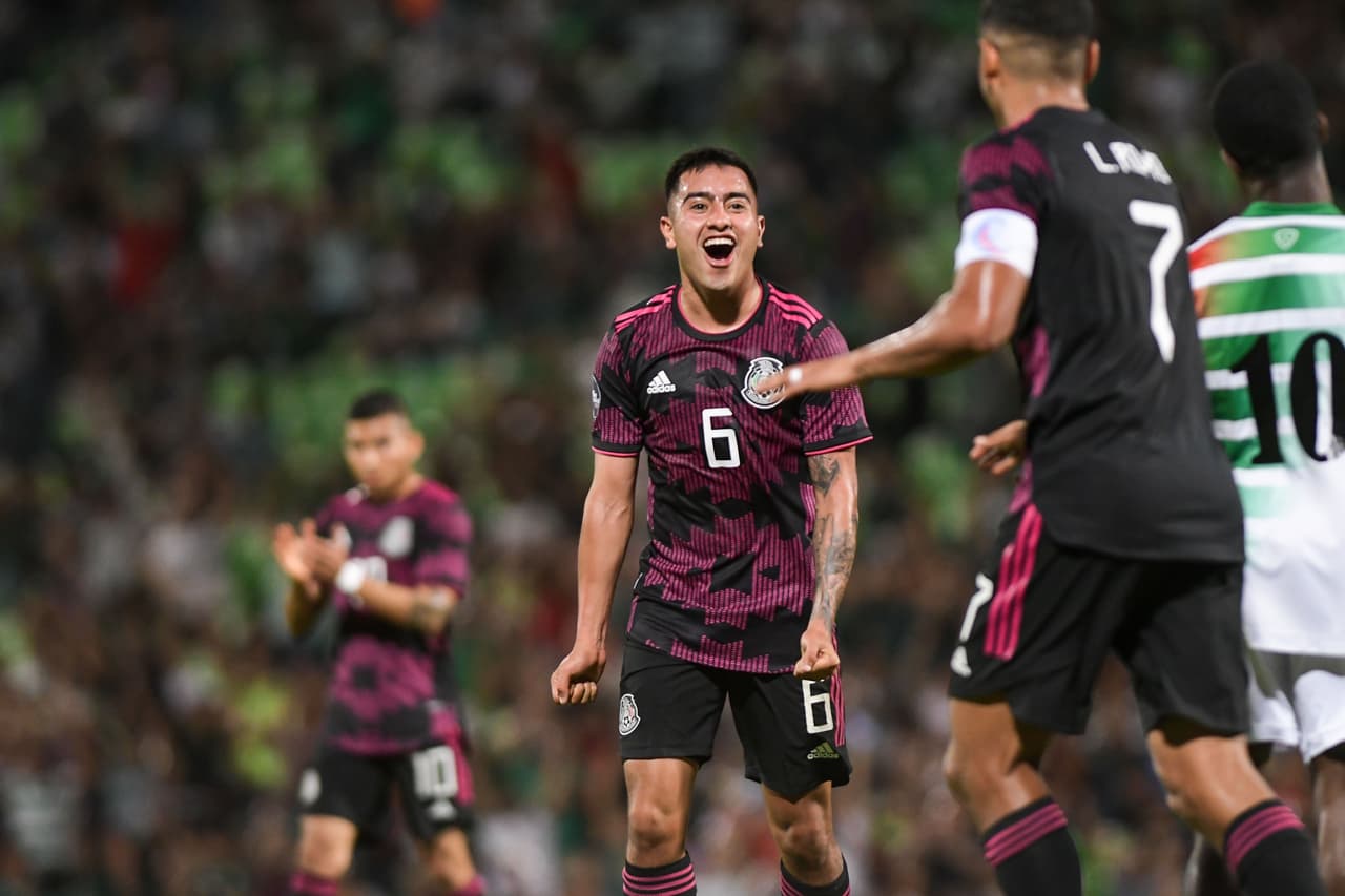 La goleada la inició Israel Reyes de volead y media vuelta al minuto 3. Henry Martín amplió la ventaja de pena al 40’ y Erick Sánchez cerró al cuenta al 94’.