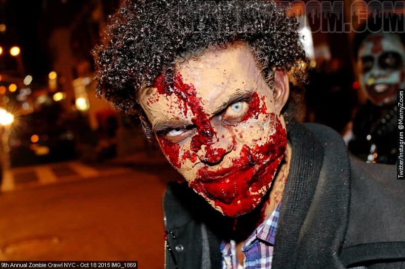 La ciudad de Nueva York se llenó de zombies en el Zombie Crawl 2015.