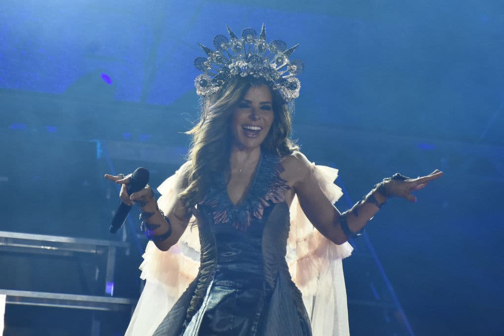 A pesar de la aparatosa caída,
<b>Trevi</b> no sufrió lesiones y el show continuó.