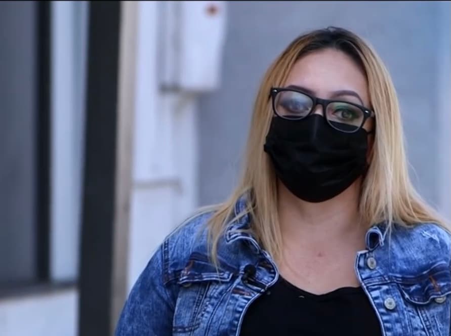 Yesenia Lucio, una activista que lucha por los derechos de la comunidad 
<a href="https://www.univision.com/temas/hispanos">latina,</a> precisa que es muy difícil que las autoridades pongan la atención debida a casos que surgen de comunidades marginales. 
<b>“Tienes que llamarles constantemente y muchos casos tardan años en resolverse o quedan enterrados”</b>, asegura. 
<br>