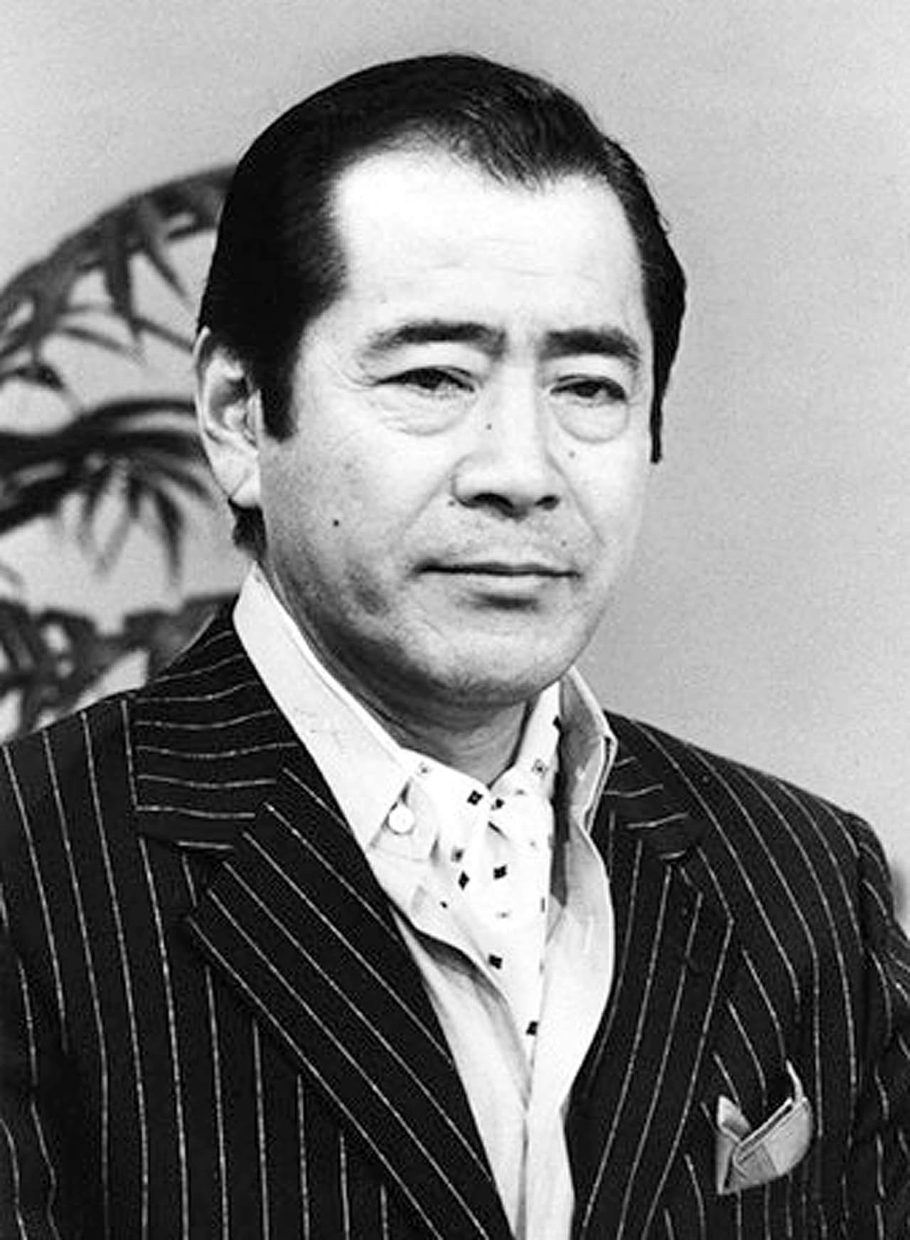 George Lucas quería a Toshiro Mifune como Obi-Wan Kenobi, pero él pensó que tal vez los efectos no se verían tan profesionales y que la imagen de los samurai se vería comprometida. Por eso rechazó este papel e, incluso, el de Darth Vader.