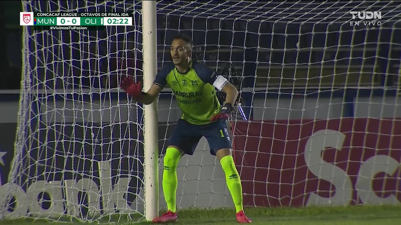 ¡GOOOL! Brayan Moya anota para Club Deportivo Olimpia.