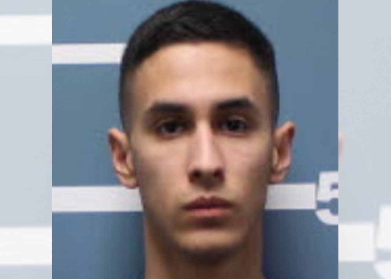 Joseph Maldonado, 19 años, residente de Visalia.