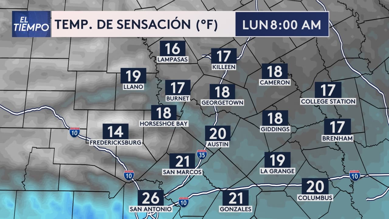 <h2 class="cms-H2-H2">Precauciones esenciales:</h2> 
<br>
<b>Afuera:</b> ¡Cuidado! Usa ropa adecuada como sombrero, guantes y varias capas de abrigo. 
<br>
<b>Revisa a tus seres queridos:</b> No olvides hacer chequeos frecuentes a familiares, amigos y vecinos mayores. 
<br>
<b>Seguridad en casa: </b>
<a href="https://www.univision.com/local/dallas-kuvn/consejos-para-mantener-el-calor-en-casa-durante-el-frio-extremo" target="_blank">Asegúrate de usar calentadores portátiles correctamente y nunca generadores ni parrillas dentro de tu hogar.</a>