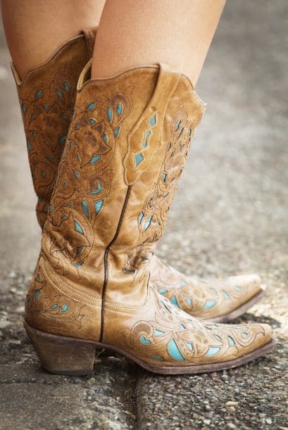 Te harán lucir con estilo y fuerza vaquera sin perder el toque femenino. Son ideales para un día de campo.