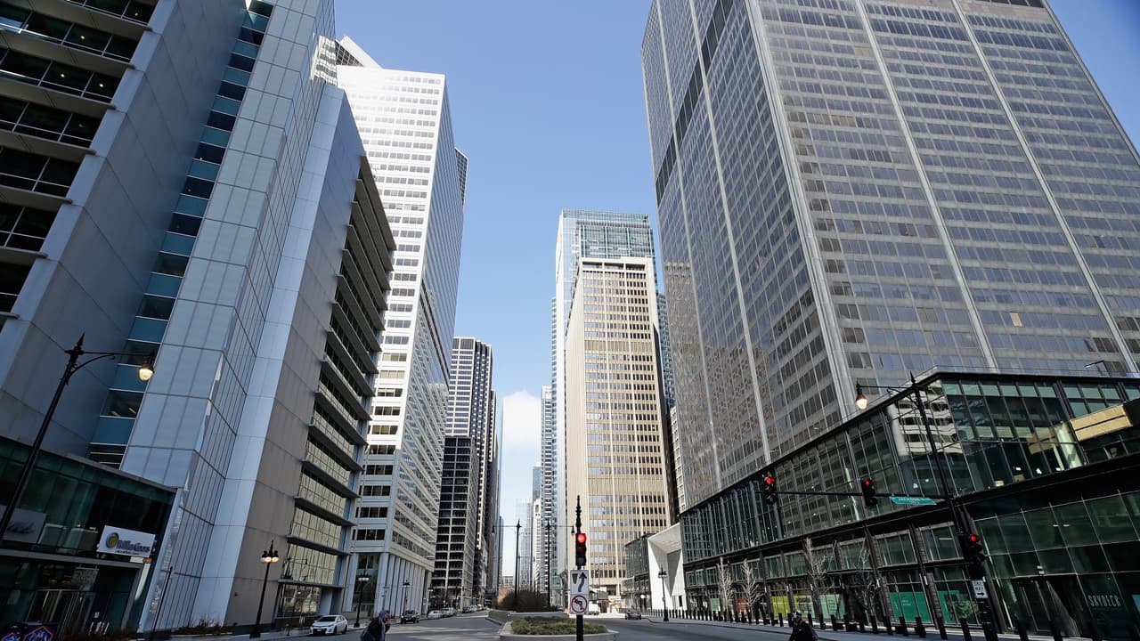 Cielo despejado pero un drástico descenso de temperatura para este martes en el área de Chicago