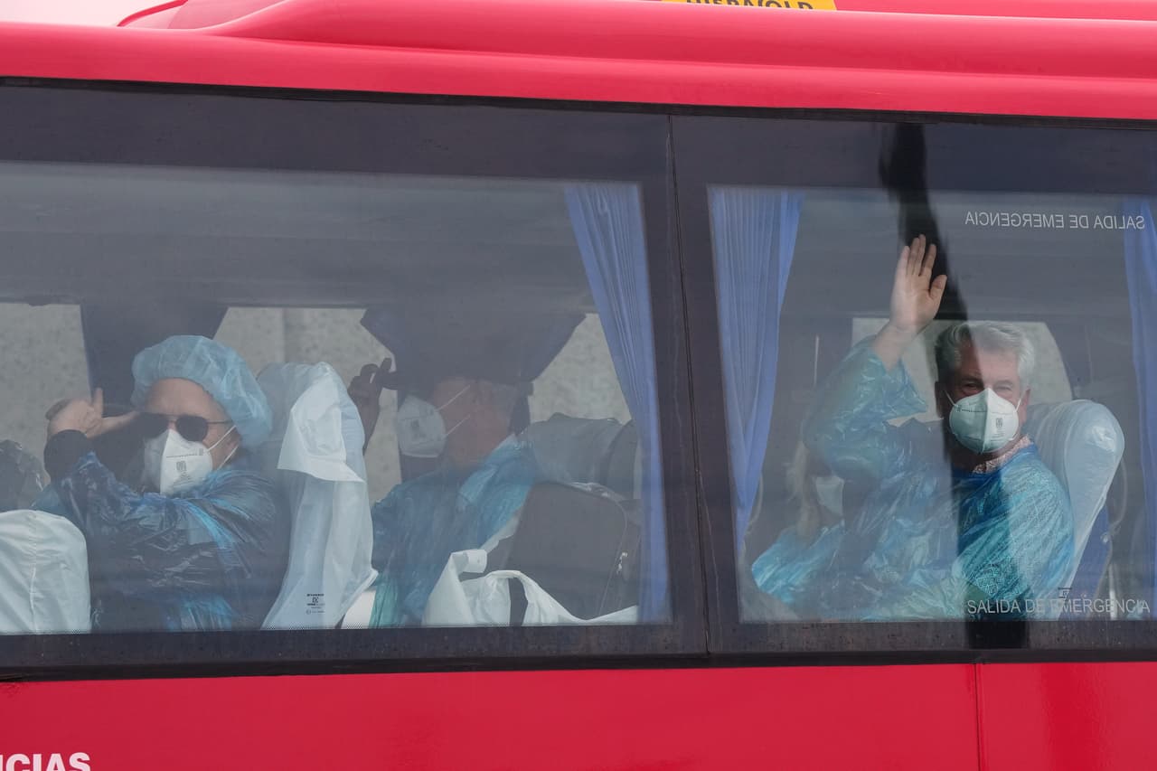 Últimas noticias de hantavirus: La OMS confirma que al menos 40 pasajeros han sido evacuados del crucero MV Hondius