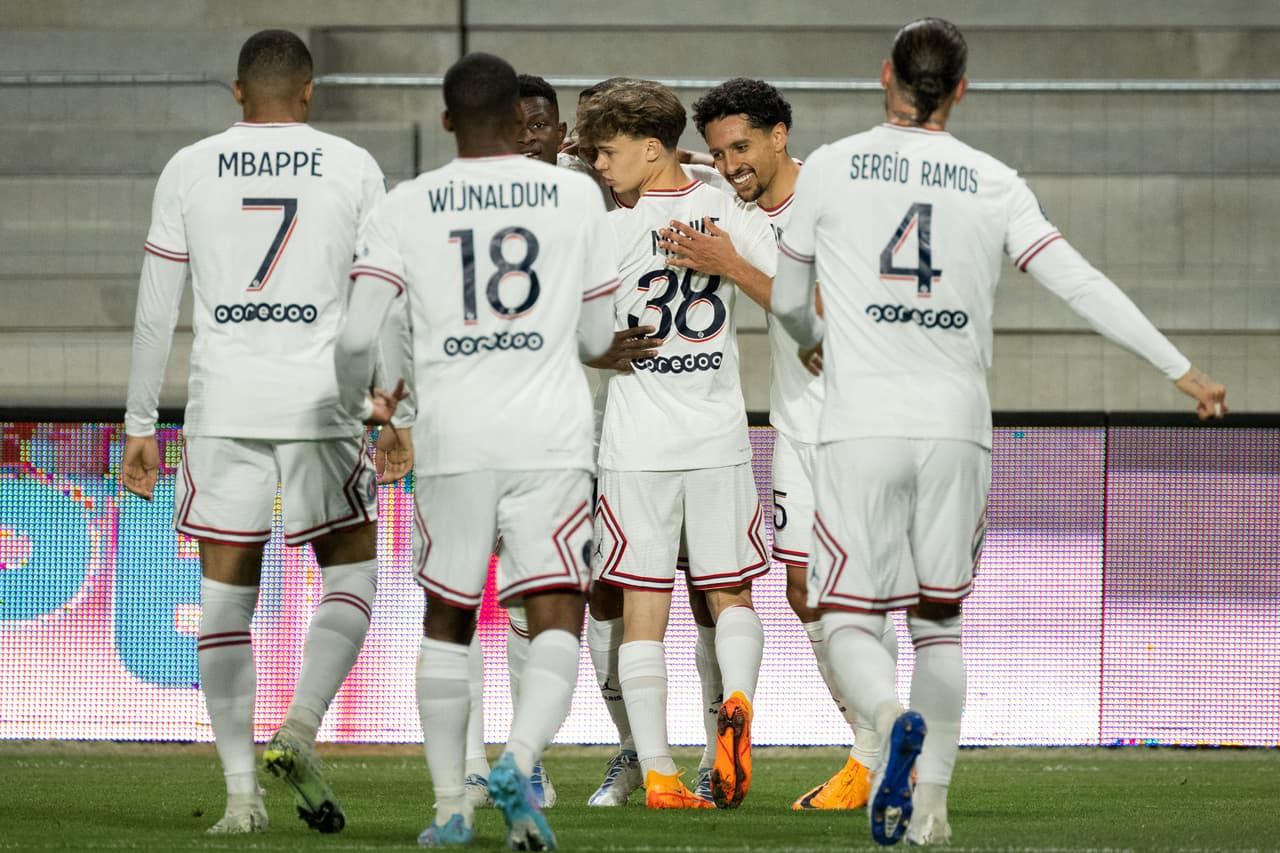 El París Saint-Germain se impuso gracias a los goles de Kylian Mpappé, Sergio Ramos y Marquinhos; Lionel Messi no jugó por una lesión.