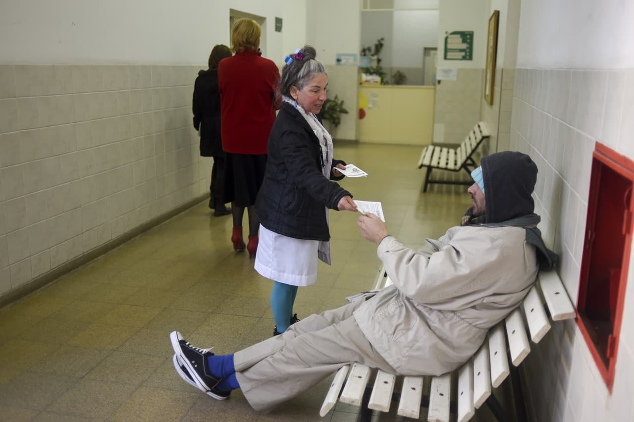 El legado de traumas pasados de generación en generación es un lente por el cual se puede mirar la escalada de miedo y la sensación de aislamiento en grupos tradicionalmente marginados.