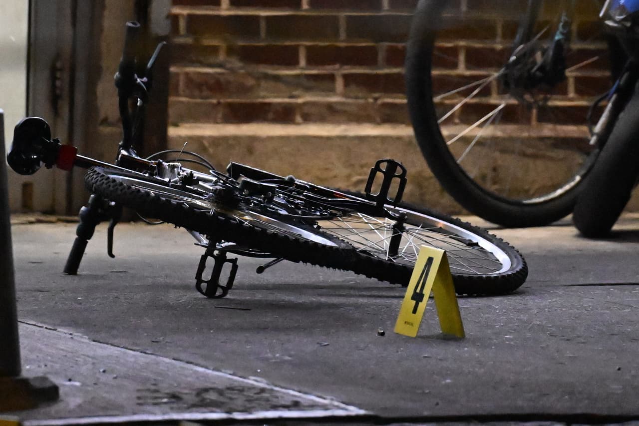 Arrestan a hombre que habría causado la muerte de niño de 12 años en tiroteo en El Bronx

