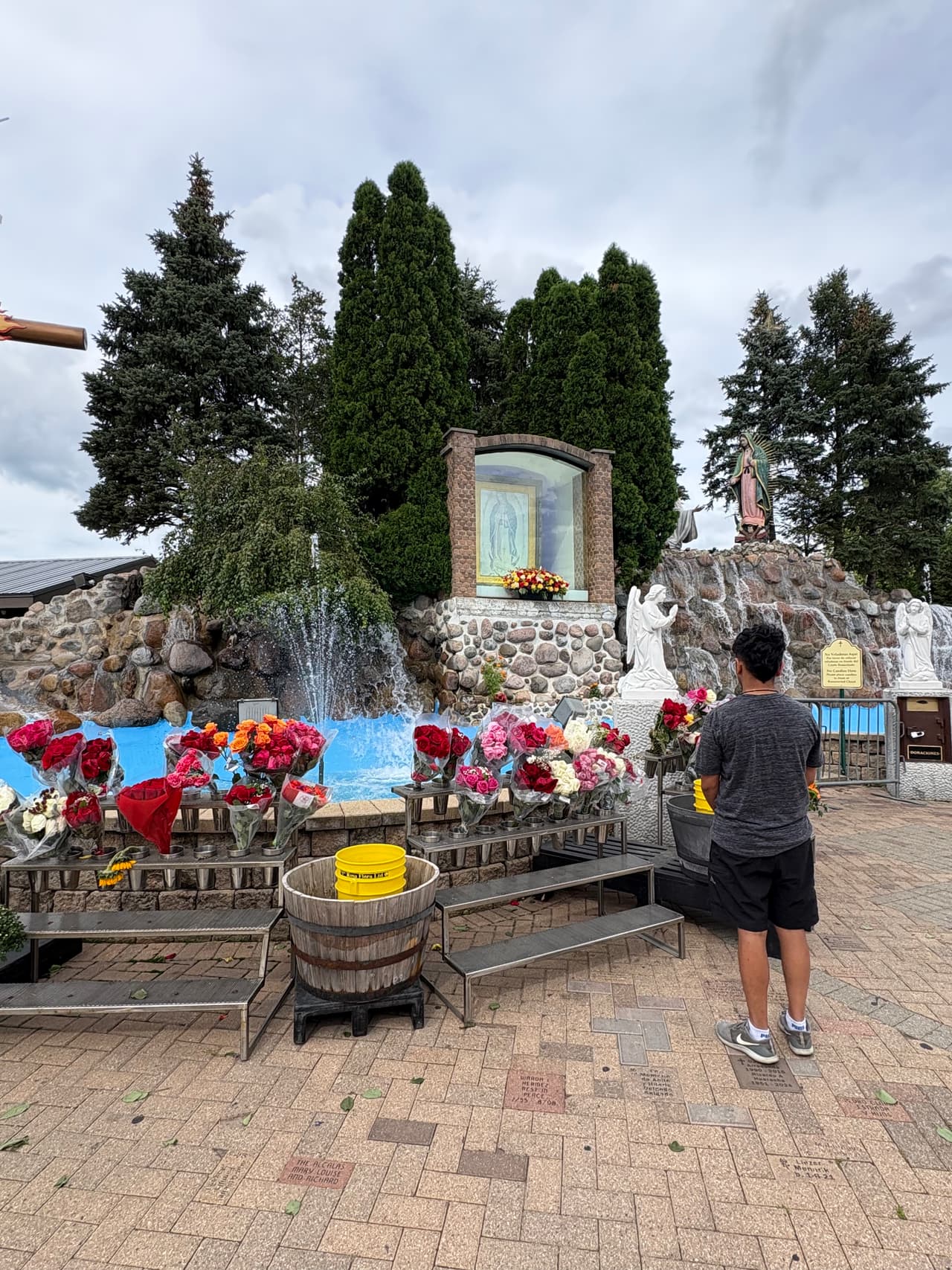 La 
<b>gira internacional</b> llevará a la Virgen a recorrer varias ciudades de Estados Unidos y también países como 
<b>Colombia, Puerto Rico, Filipinas E Italia</b>, despertando gran expectación en las comunidades católicas.